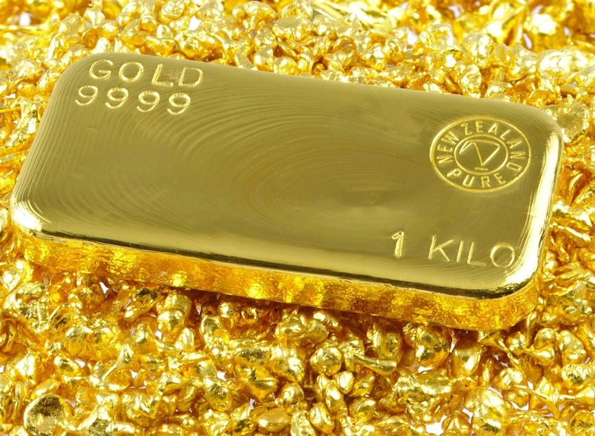 Gold Price Falls Below $3,340
