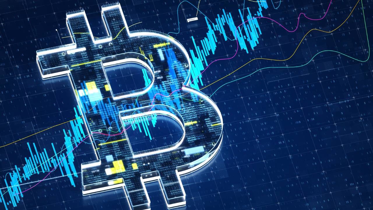 Bitcoin Posts Modest Weekly Gain as ETF Outflows Persist
