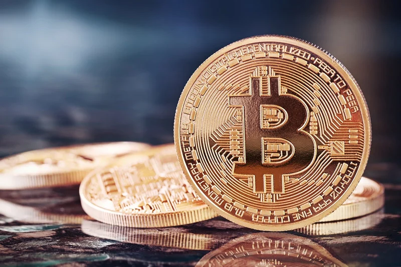 Bitcoin steadies as Fed decision, U.S.-Iran deal and ETF outflows cap gains