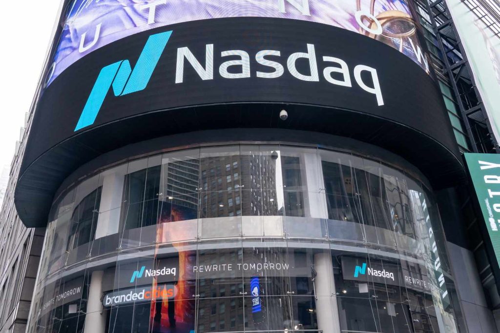 Wall Street Futures Slip as Tech Faces Pressure from OpenAI IPO Delay, Rate Jitters