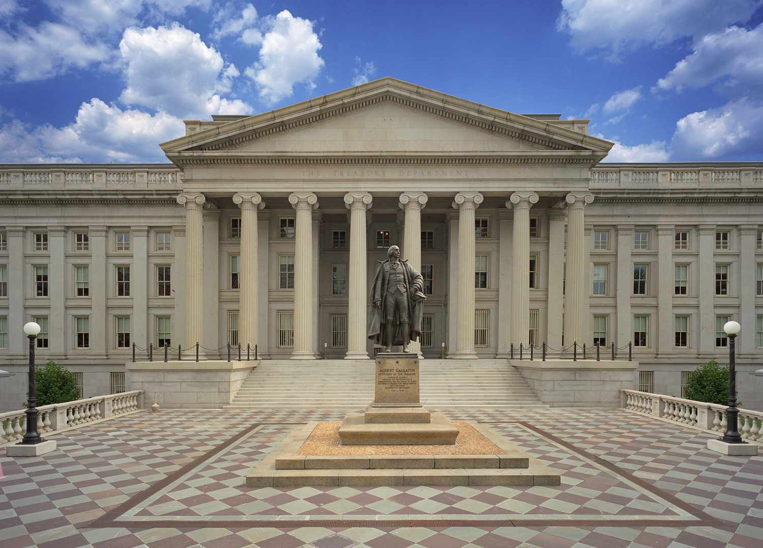 Treasury Yields Steady as Investors Await U.S. Labor Data, Oil Falls on Ceasefire Hopes