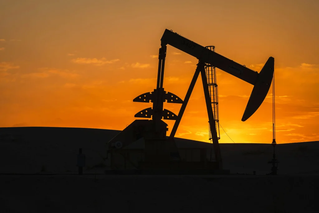 Oil prices surge as Israel strikes Iranian energy-linked targets
